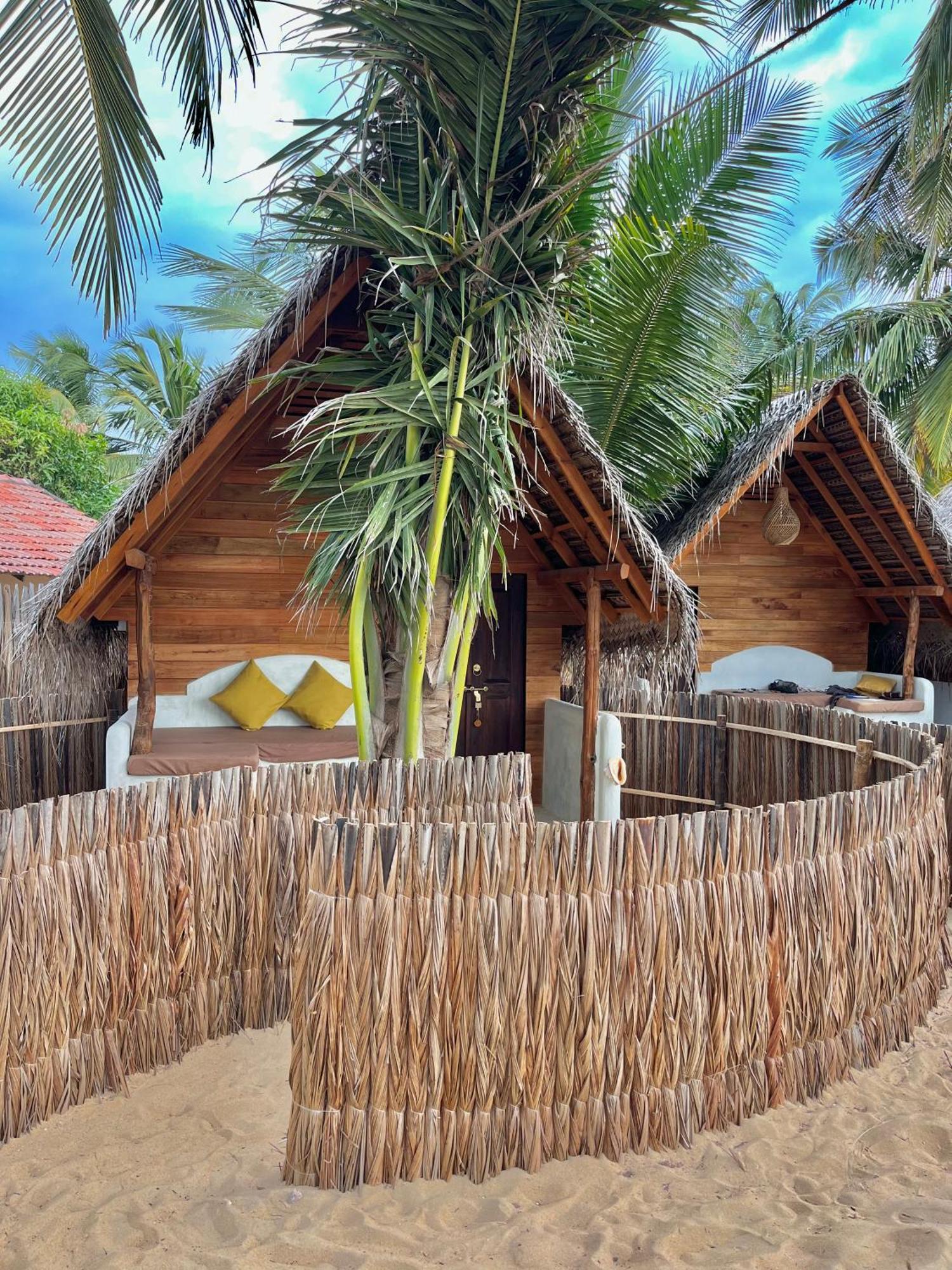 Windy Waves Kite Beach & Nature Resort Kalpitiya Exterior photo