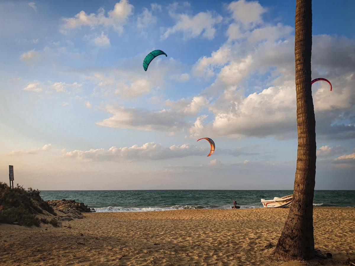 Windy Waves Kite Beach & Nature Resort Kalpitiya Exterior photo